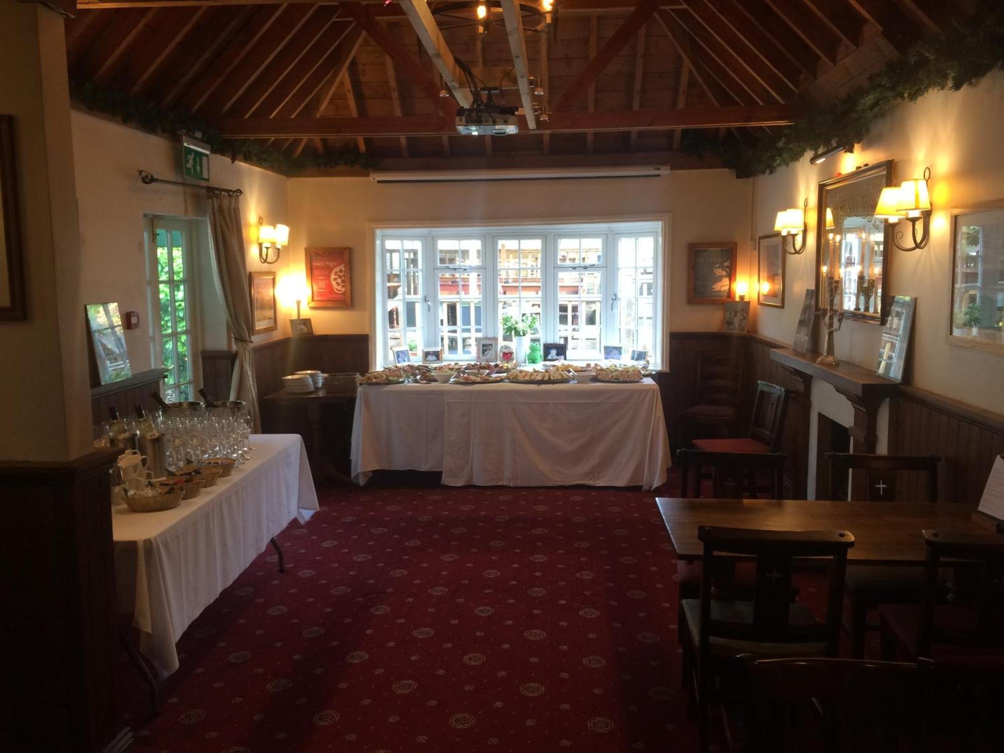 The Wheatsheaf Inn Cuckfield Exteriér fotografie